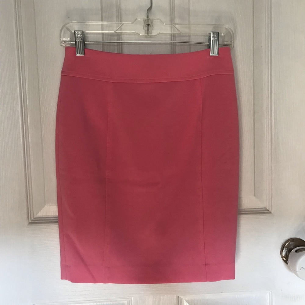 Loft BUBBLEGUM pencil skirt